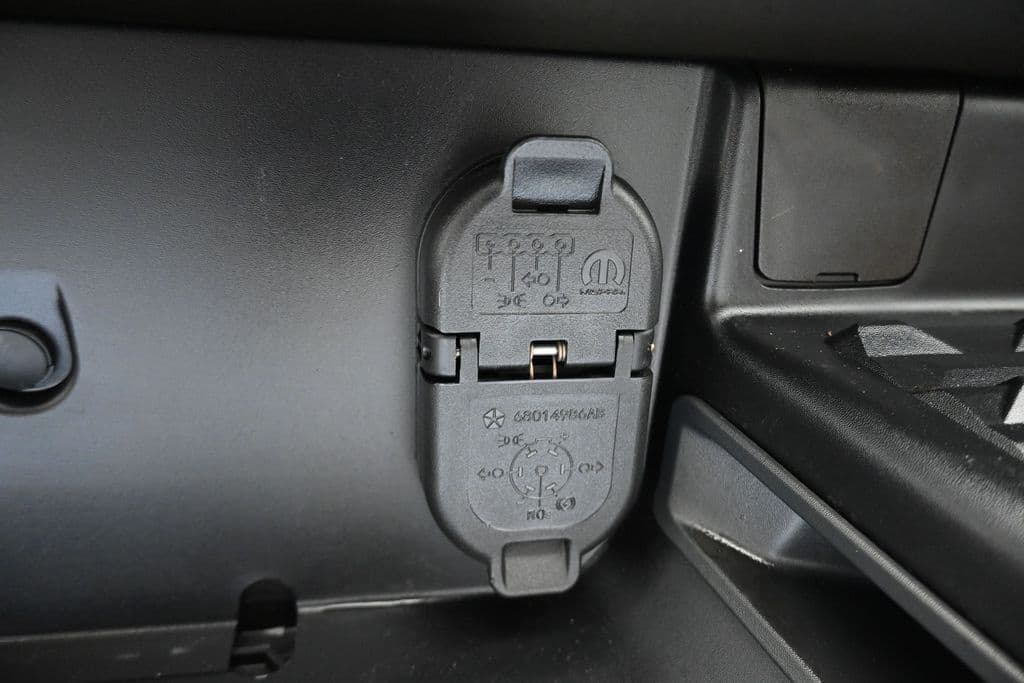2021 RAM 1500 Laramie, photo 51 of 70