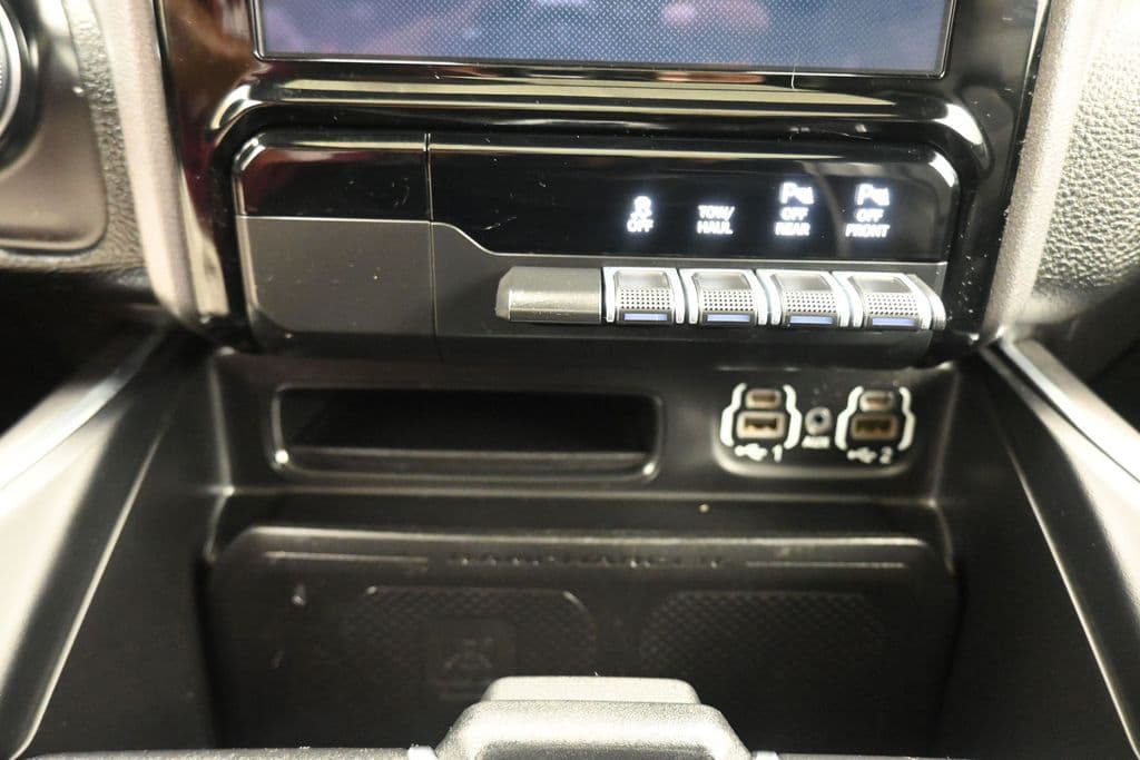 2021 RAM 1500 Laramie, photo 23 of 70