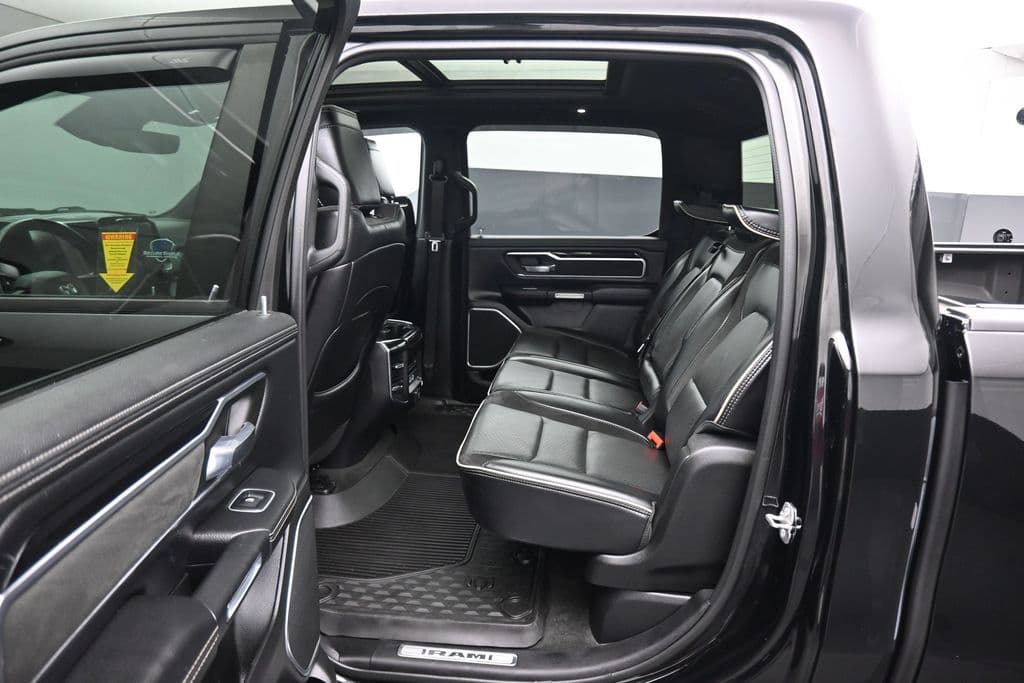 2021 RAM 1500 Laramie, photo 34 of 70