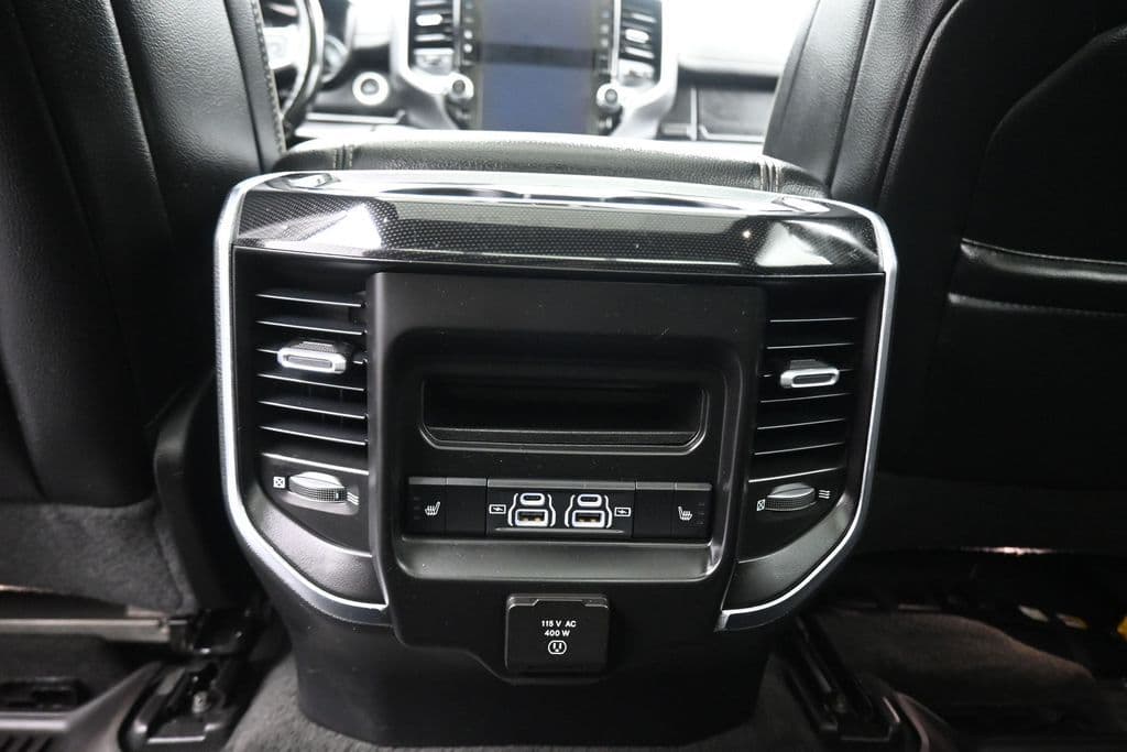 2021 RAM 1500 Laramie, photo 37 of 70