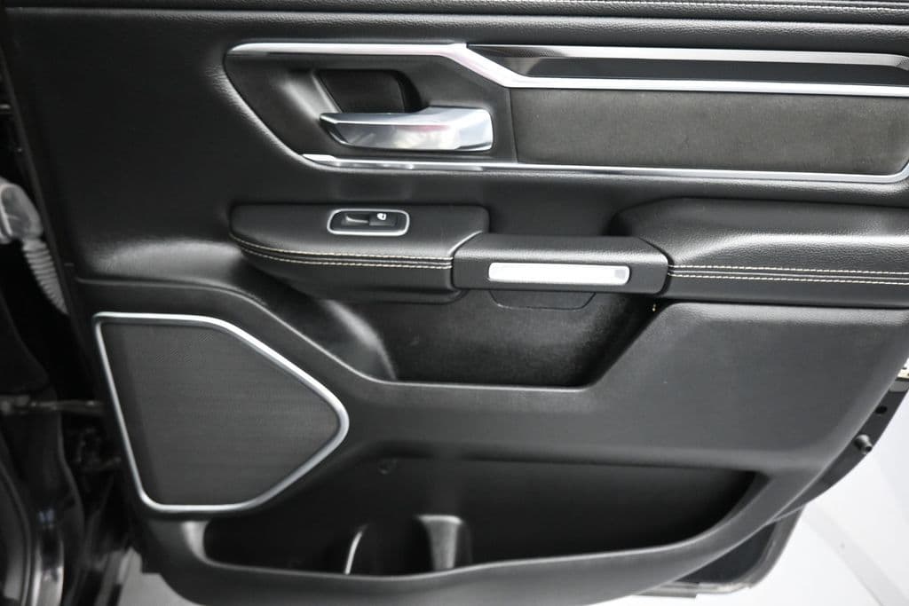 2021 RAM 1500 Laramie, photo 40 of 70