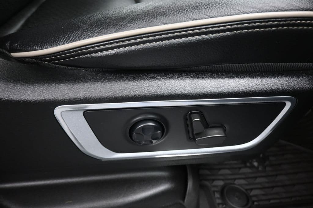 2021 RAM 1500 Laramie, photo 48 of 70