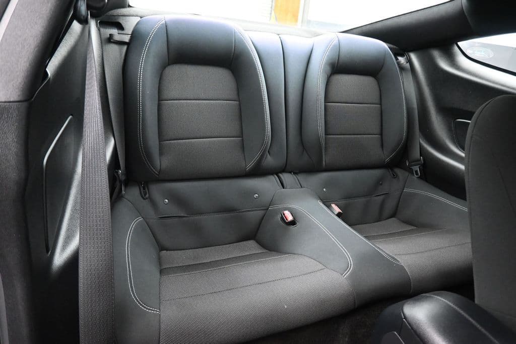 2016 Ford Mustang V6, photo 36 of 52