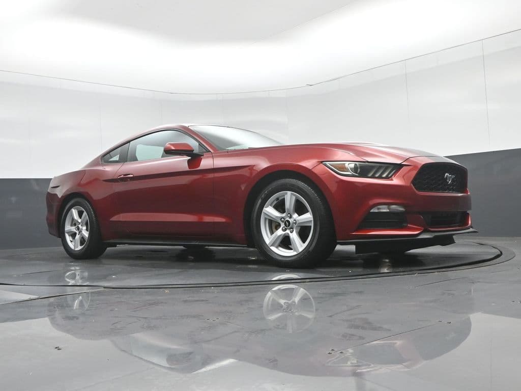 2016 Ford Mustang V6, photo 45 of 52