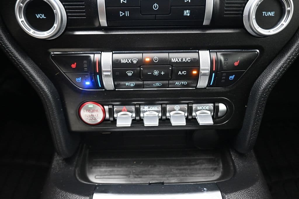 2020 Ford Mustang GT Premium, photo 21 of 55