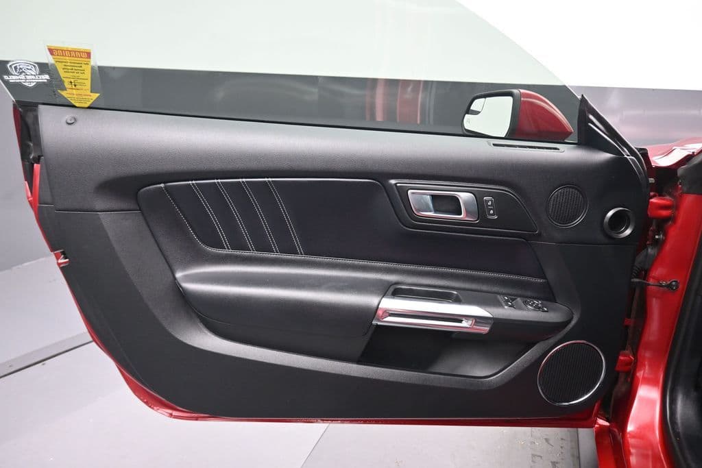 2020 Ford Mustang GT Premium, photo 9 of 55