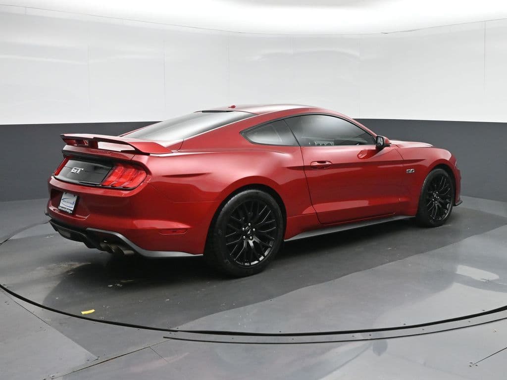 2020 Ford Mustang GT Premium, photo 7 of 55