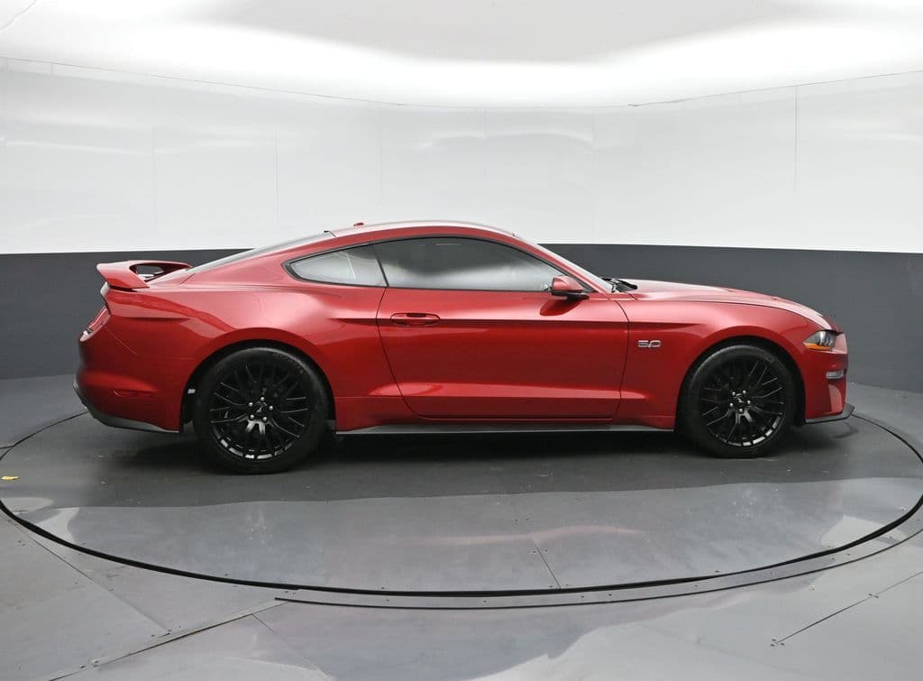 2020 Ford Mustang GT Premium, photo 8 of 55