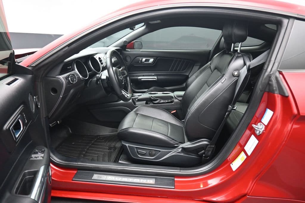 2020 Ford Mustang GT Premium, photo 11 of 55