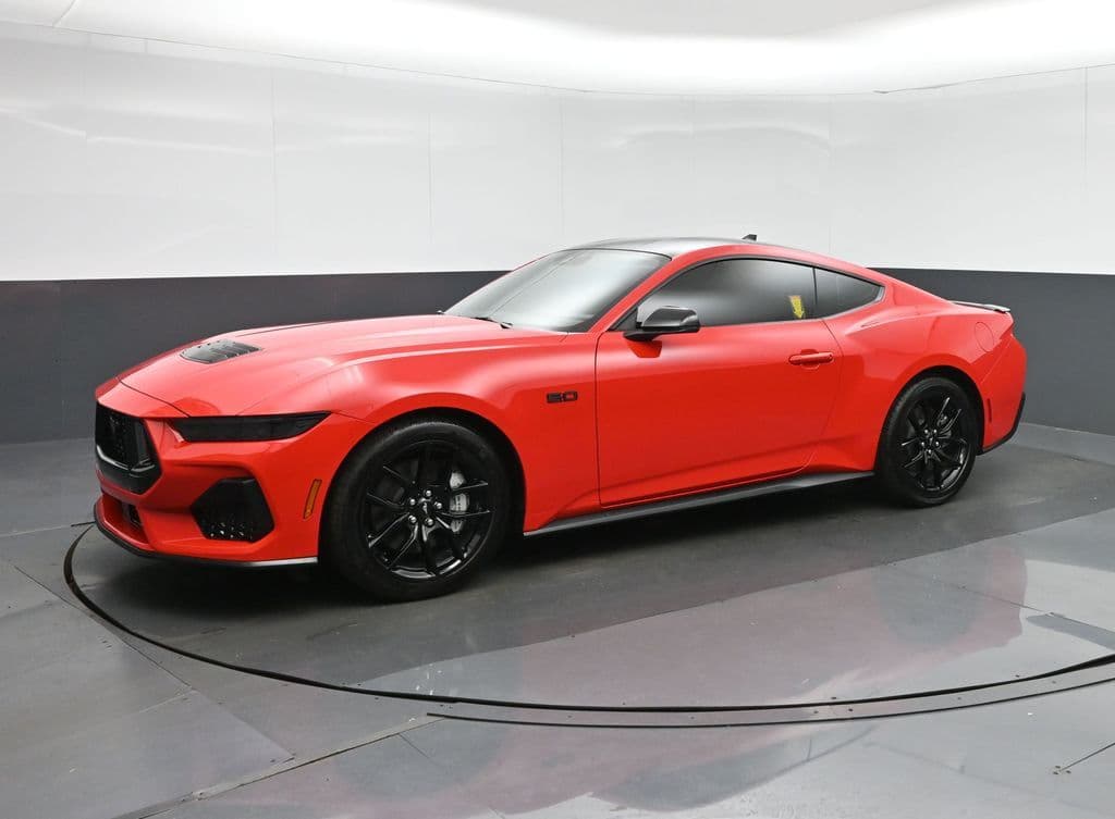 2025 Ford Mustang GT Premium, photo 3 of 56