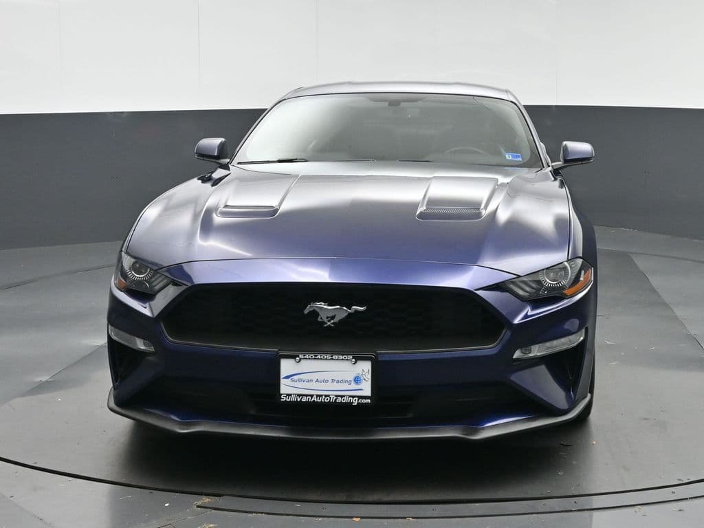 2019 Ford Mustang EcoBoost Premium, photo 2 of 47