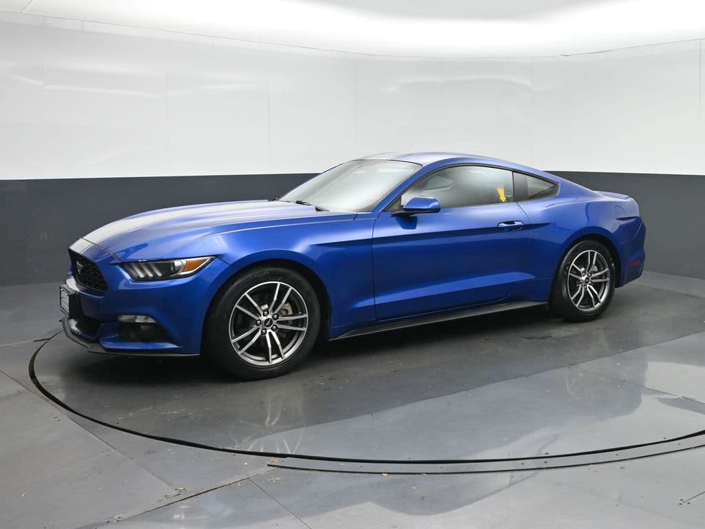 2017 Ford Mustang EcoBoost, photo 3 of 47