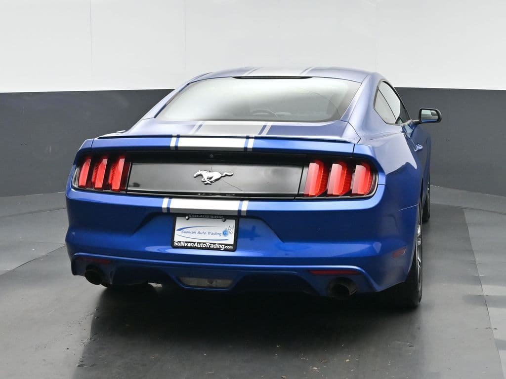 2017 Ford Mustang EcoBoost, photo 6 of 47