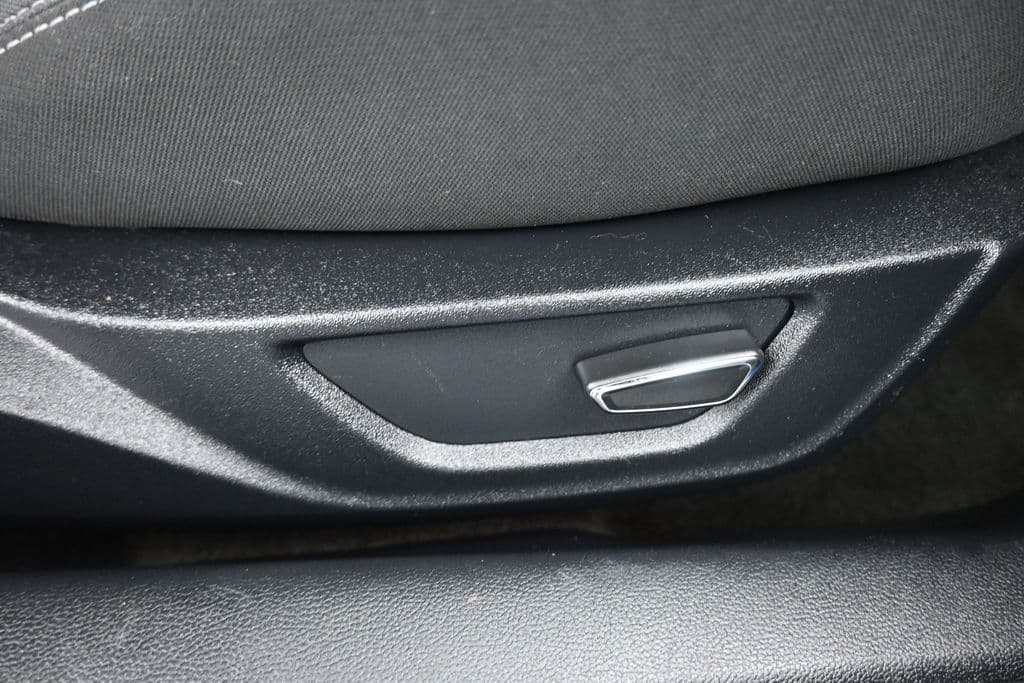 2017 Ford Mustang EcoBoost, photo 33 of 47