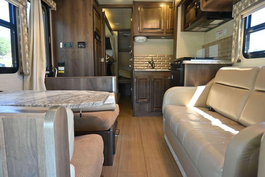 2017 Ford E-450SD Base Jayco RV, photo 16 of 79