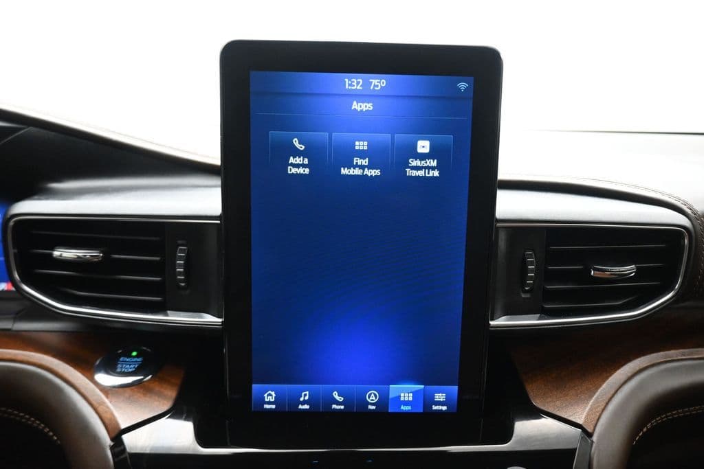 2021 Ford Explorer King Ranch, photo 17 of 81