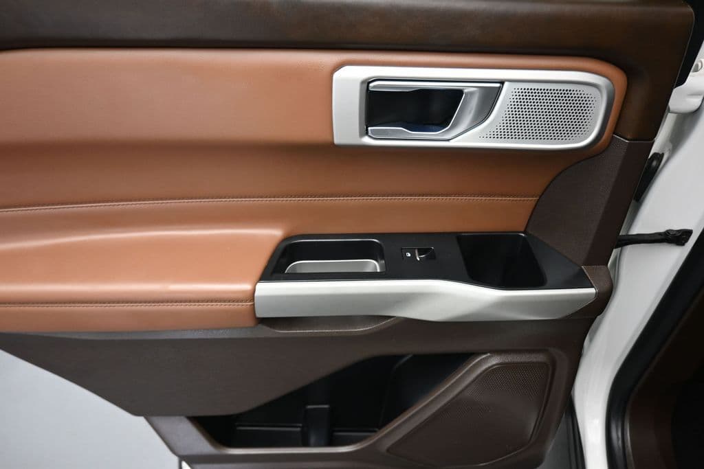 2021 Ford Explorer King Ranch, photo 34 of 81