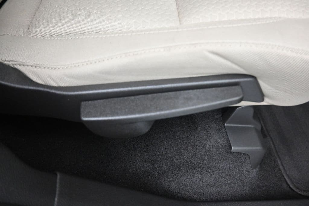 2017 Ford Escape SE, photo 38 of 59
