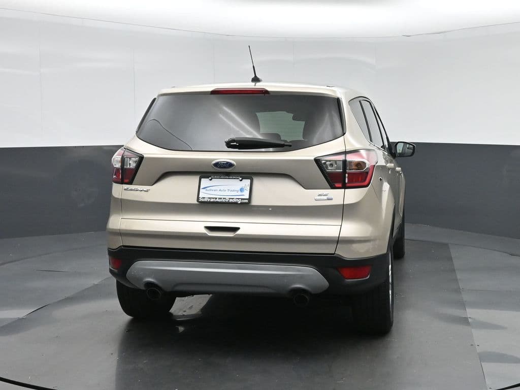2017 Ford Escape SE, photo 6 of 59