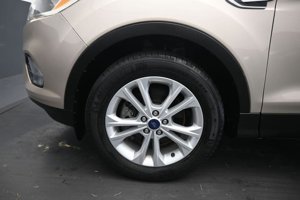 2017 Ford Escape SE, photo 50 of 59