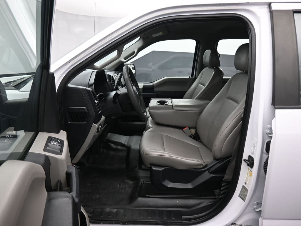 2019 Ford F-150 XL, photo 11 of 57