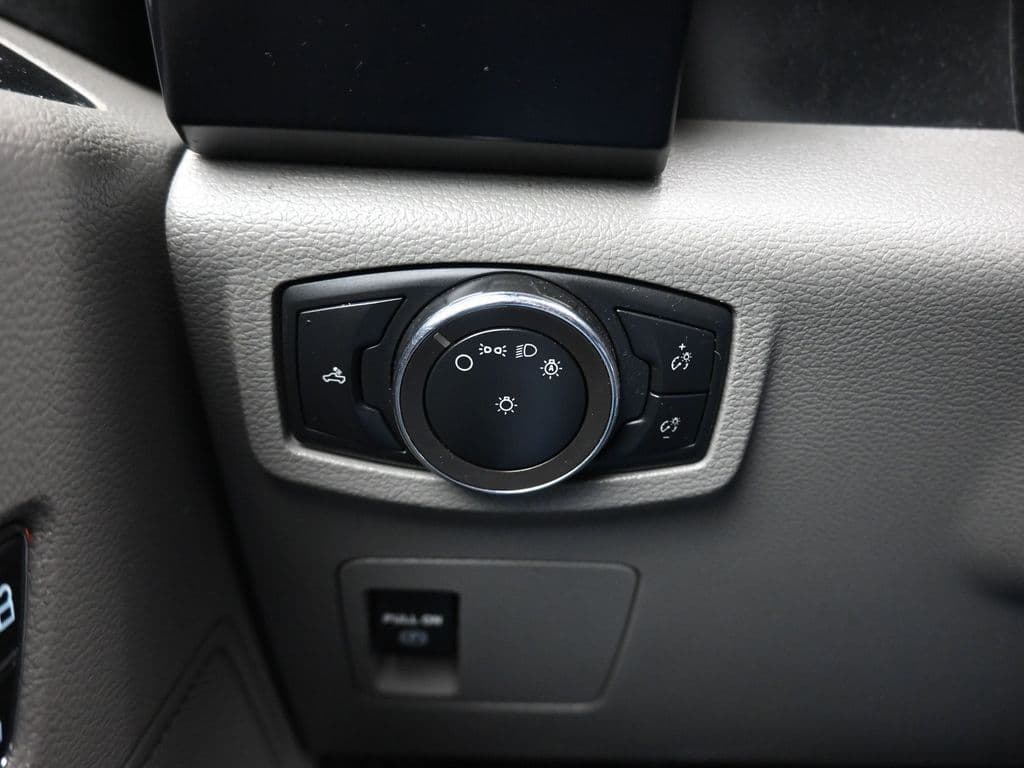 2019 Ford F-150 XL, photo 25 of 57
