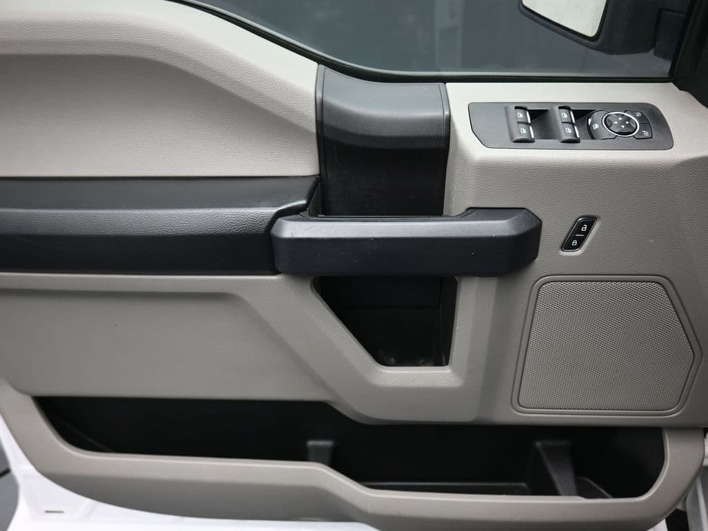 2019 Ford F-150 XL, photo 10 of 57