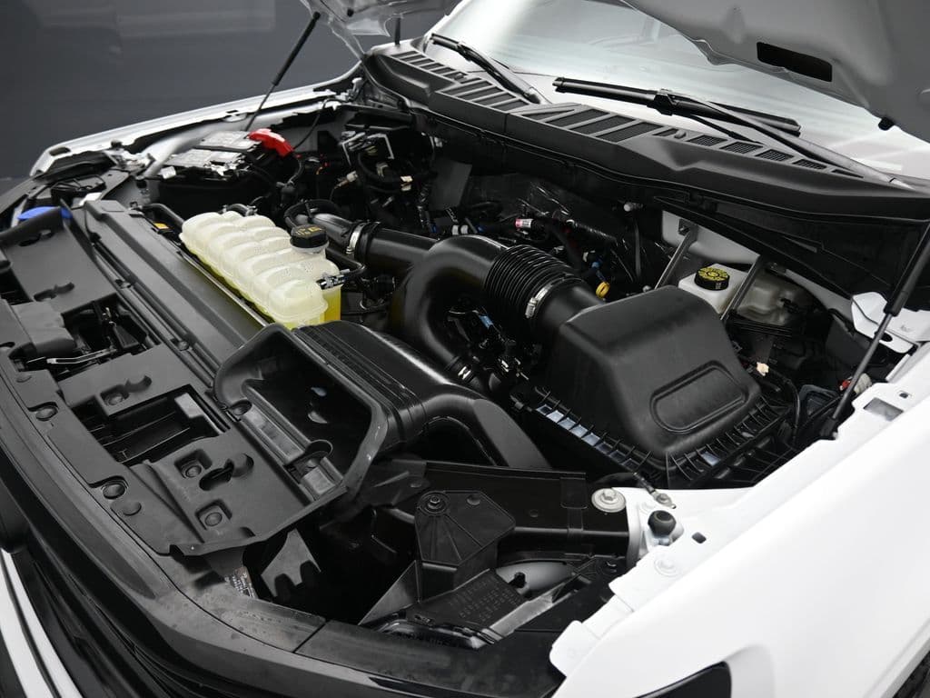 2025 Ford F-150 XLT, photo 52 of 62