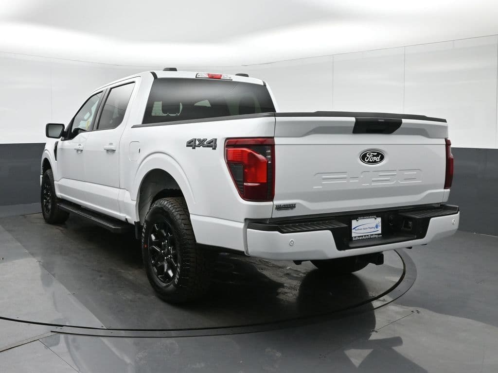 2025 Ford F-150 XLT, photo 5 of 62