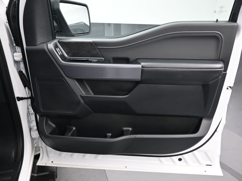 2025 Ford F-150 XLT, photo 41 of 62