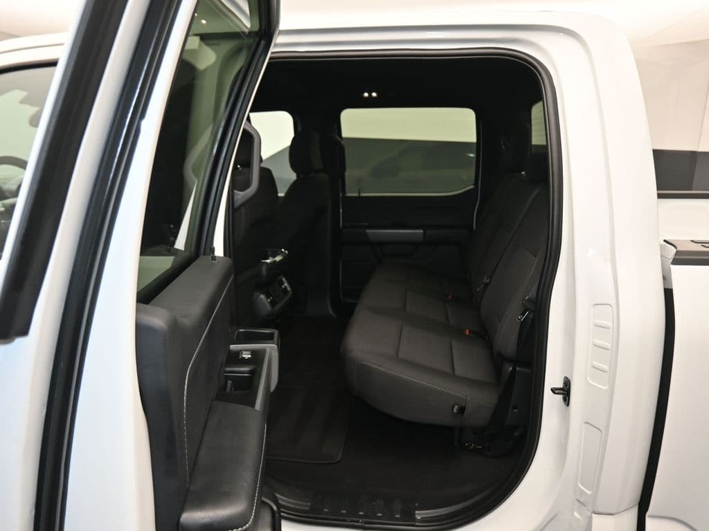 2025 Ford F-150 XLT, photo 32 of 62