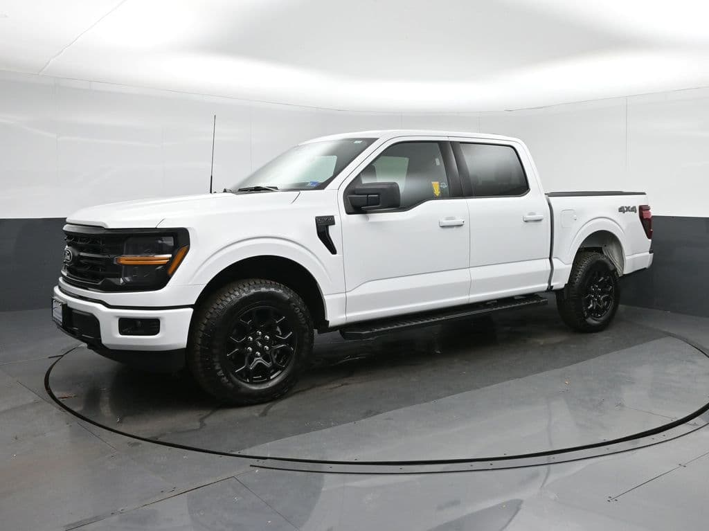 2025 Ford F-150 XLT, photo 3 of 62
