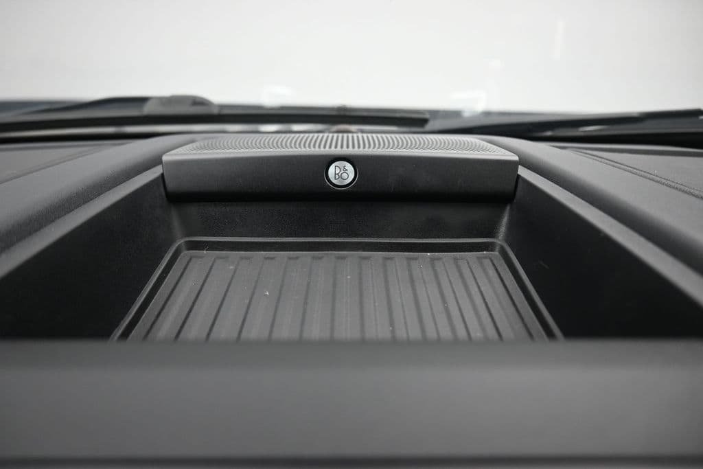 2019 Ford F-150 Lariat, photo 17 of 60