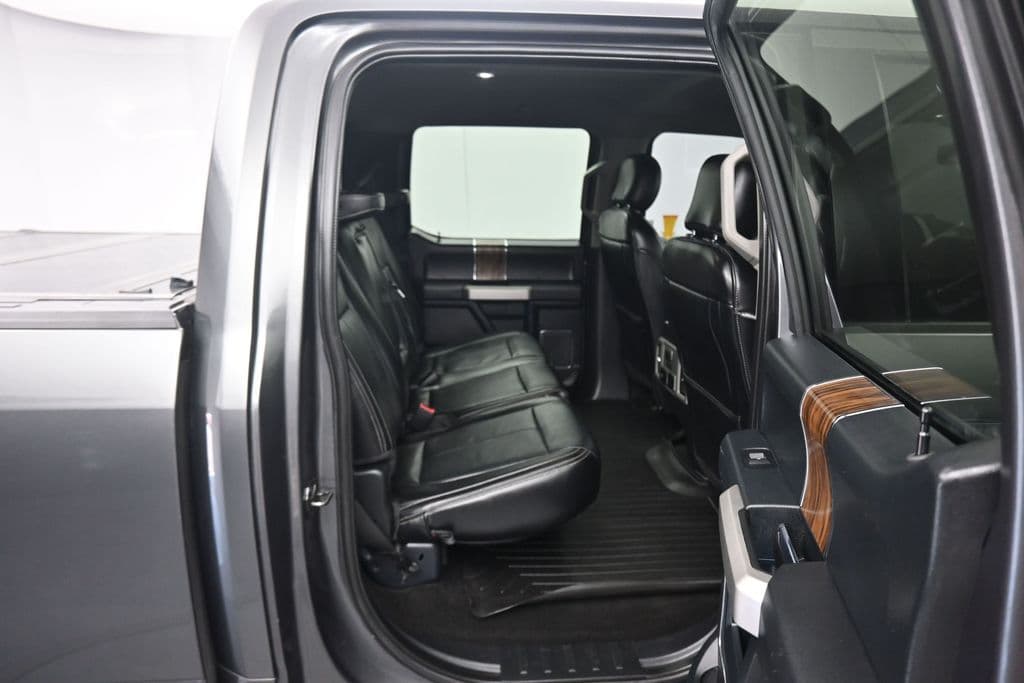 2019 Ford F-150 Lariat, photo 37 of 60