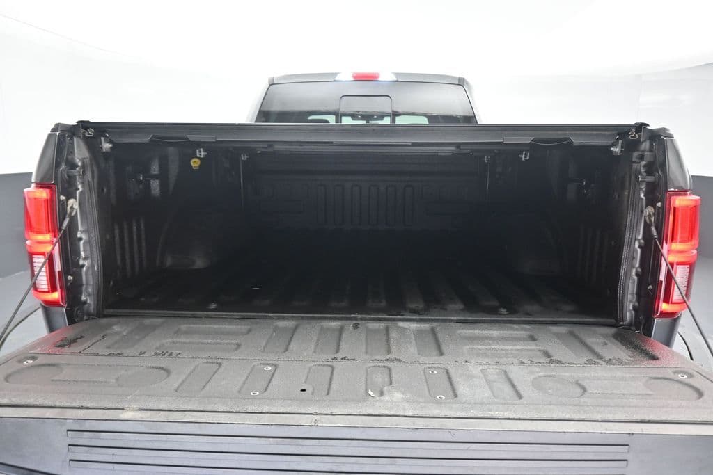 2019 Ford F-150 Lariat, photo 45 of 60