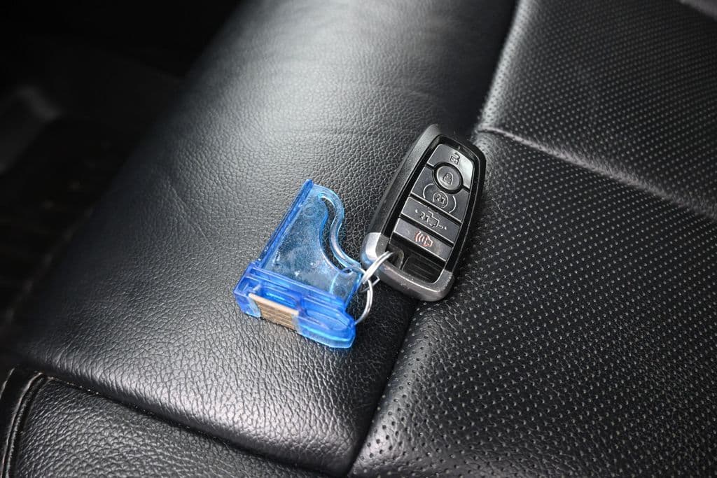2019 Ford F-150 Lariat, photo 52 of 60
