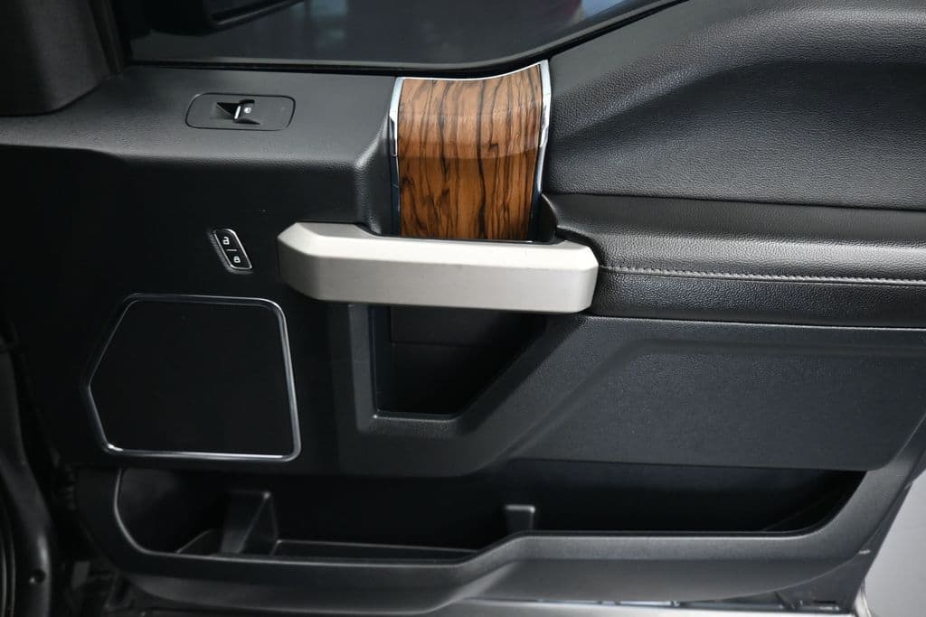 2019 Ford F-150 Lariat, photo 41 of 60
