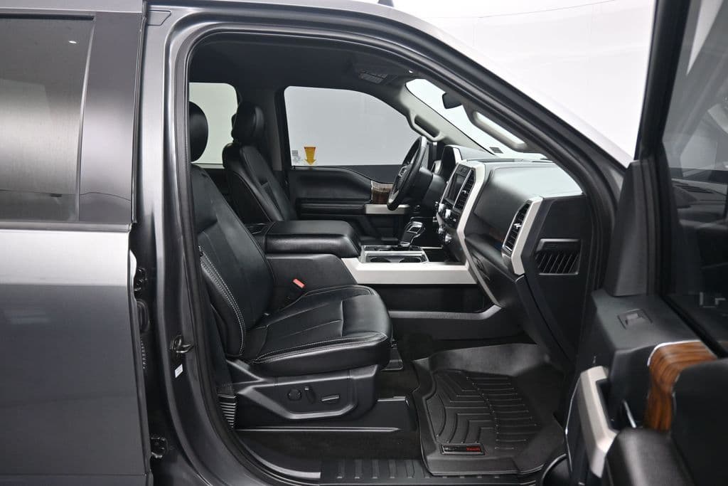 2019 Ford F-150 Lariat, photo 42 of 60