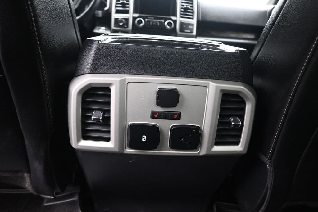 2019 Ford F-150 Lariat, photo 33 of 60