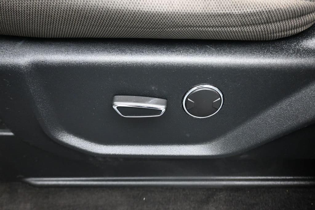 2018 Ford F-150 XLT, photo 13 of 55
