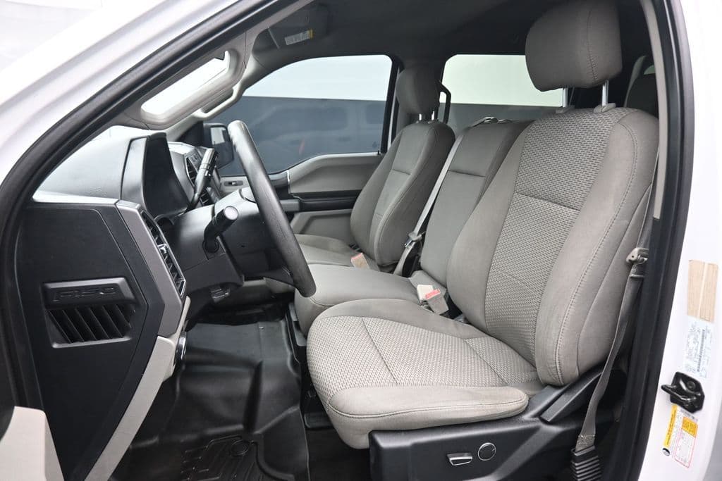 2018 Ford F-150 XLT, photo 12 of 55