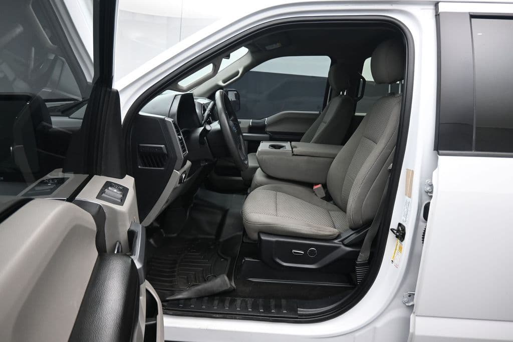 2018 Ford F-150 XLT, photo 11 of 55