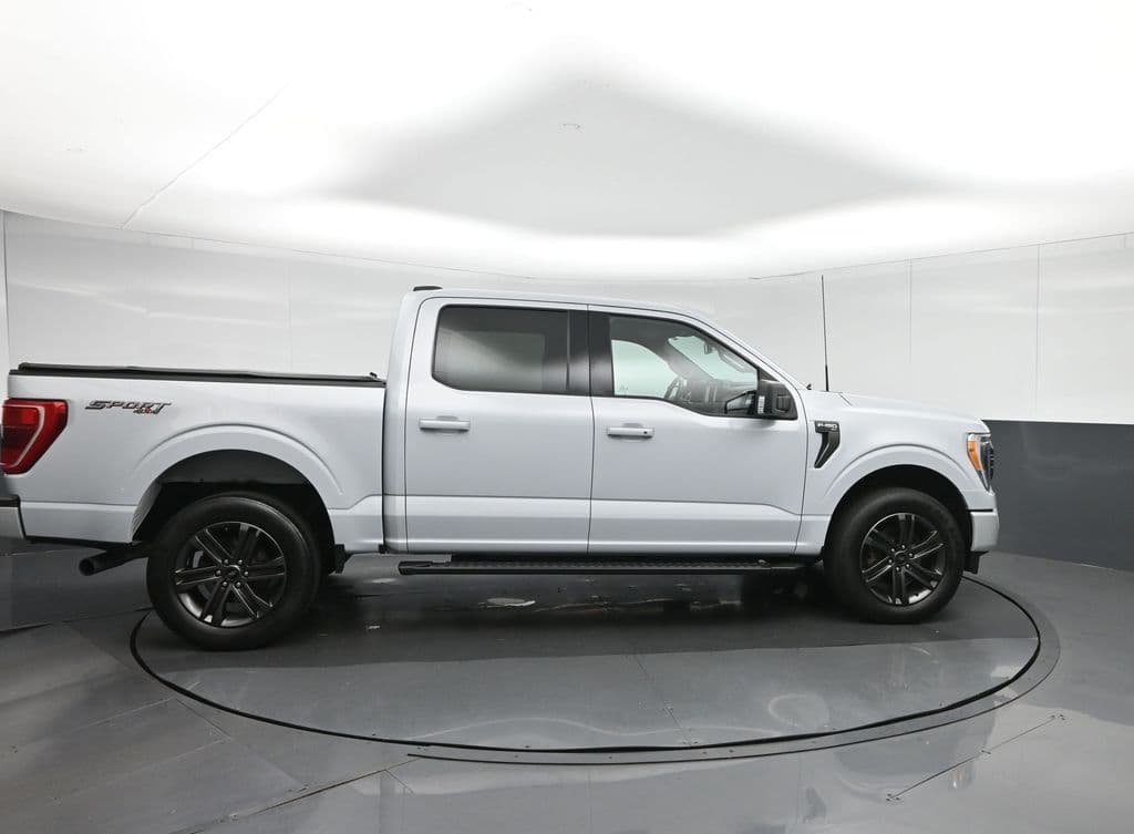 2021 Ford F-150 XLT, photo 8 of 62