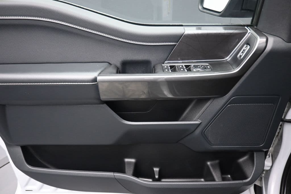 2021 Ford F-150 XLT, photo 10 of 62