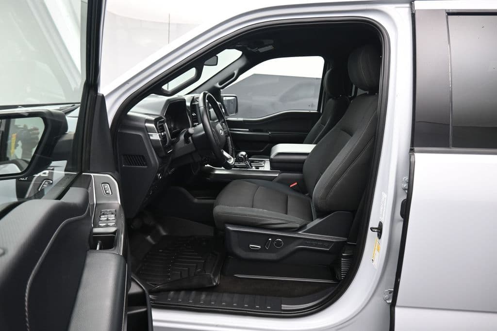 2021 Ford F-150 XLT, photo 11 of 62