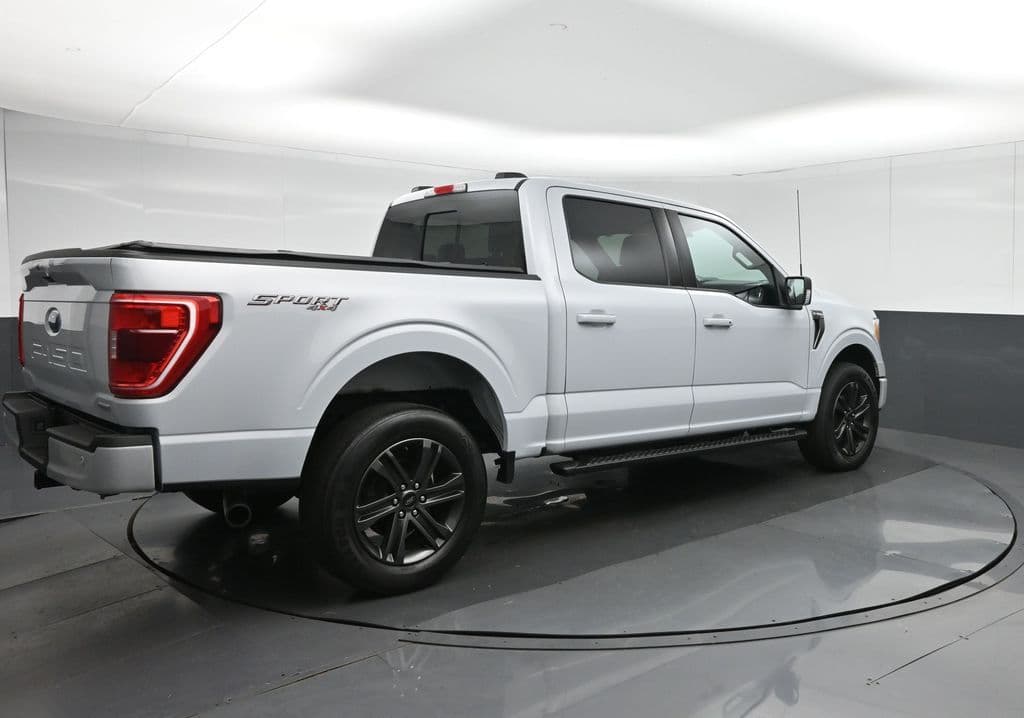2021 Ford F-150 XLT, photo 7 of 62