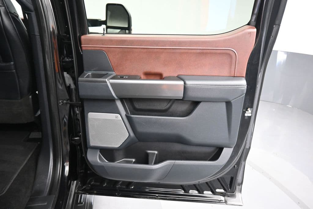 2022 Ford F-150 Lariat, photo 41 of 68