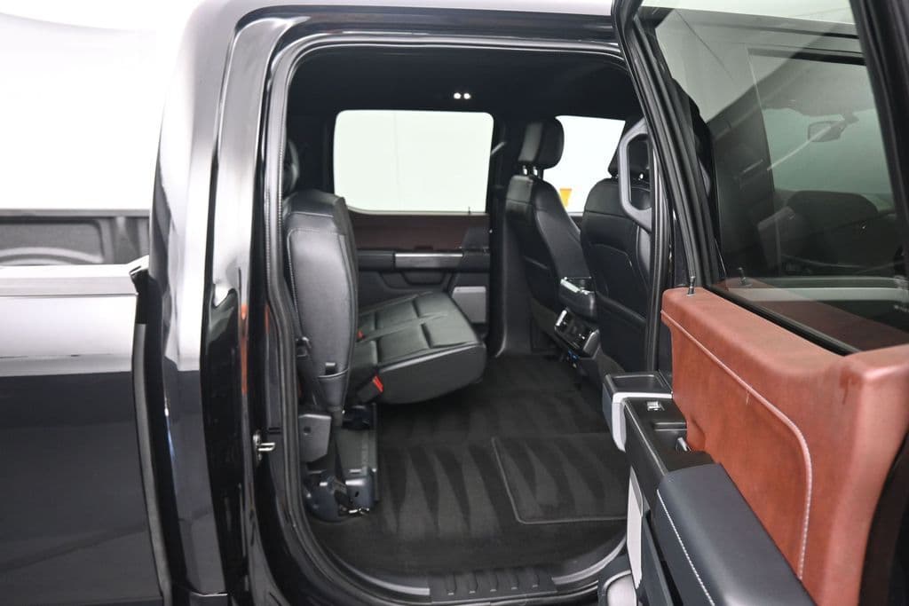 2022 Ford F-150 Lariat, photo 44 of 68