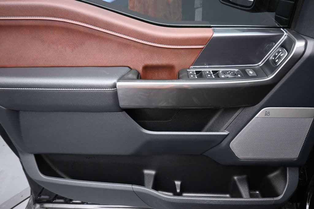 2022 Ford F-150 Lariat, photo 10 of 68