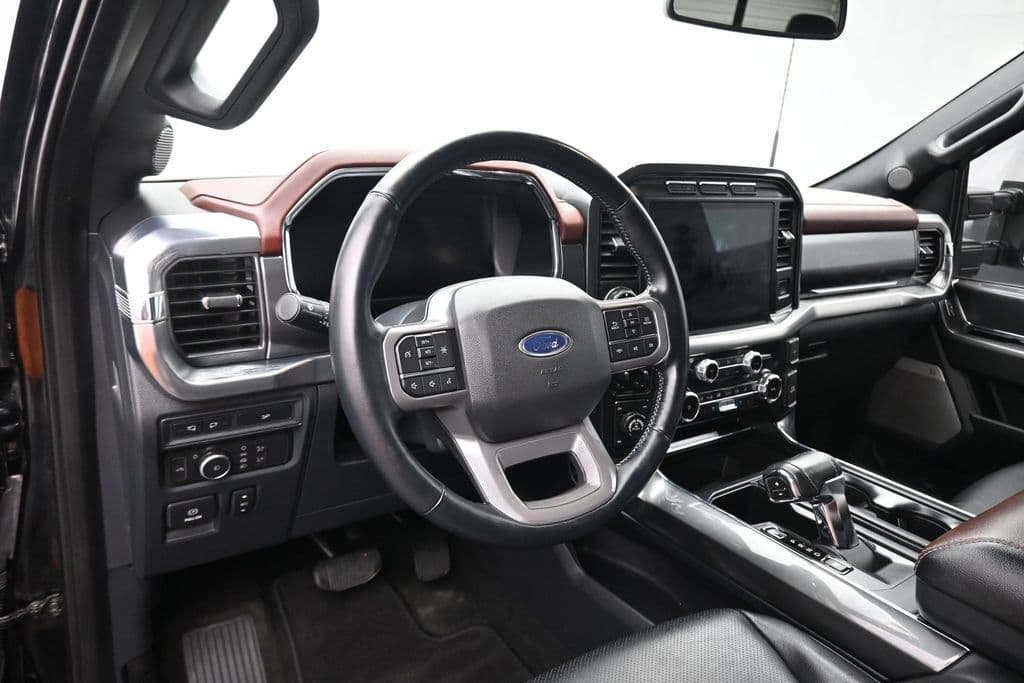 2022 Ford F-150 Lariat, photo 13 of 68